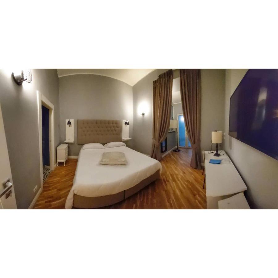 Alcapri Suite Napoli Centro Nápoles Exterior foto