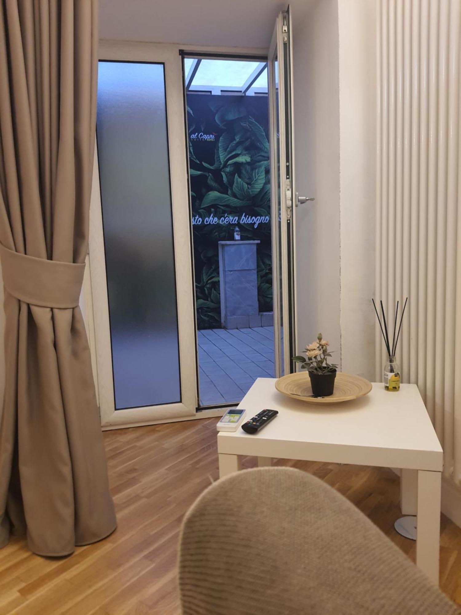 Alcapri Suite Napoli Centro Nápoles Exterior foto